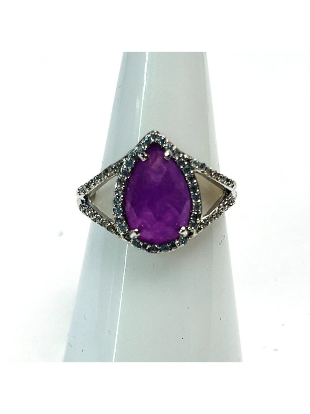 Ring Bomb Party Ring, NWOT size 7 mauve pink color stone, silver color band - Picture 10 of 10